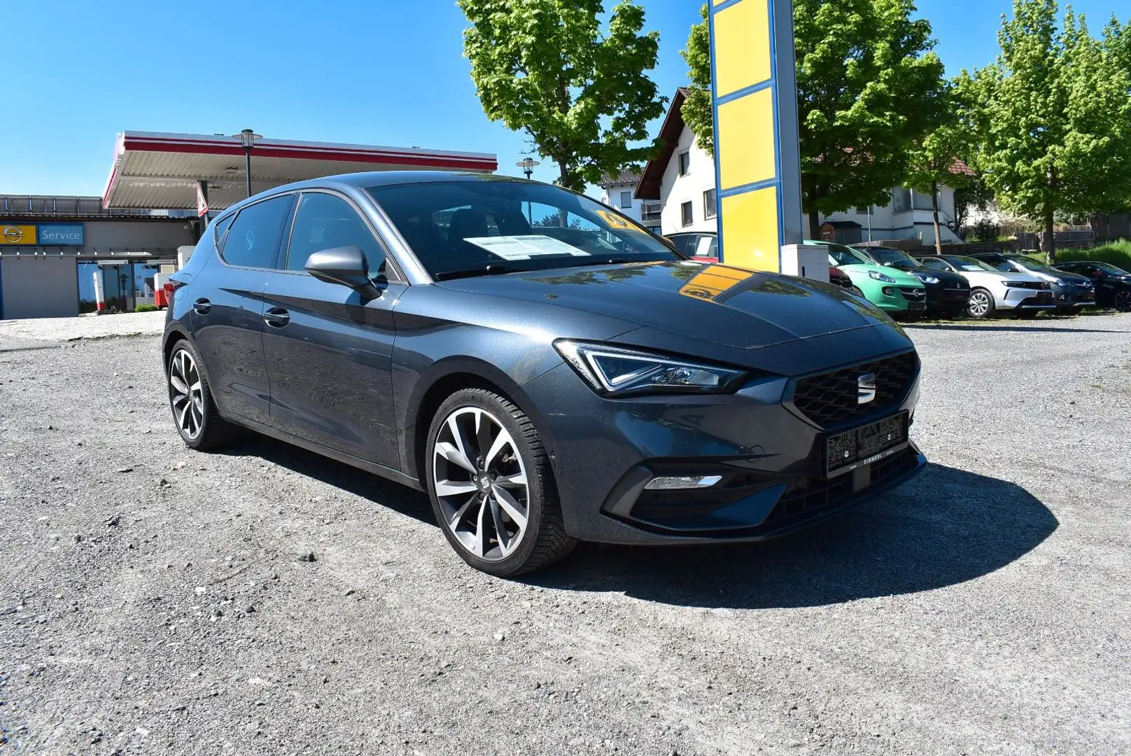 SEAT Leon FR PLUS "LED/NAVI/KAMERA/SHZ/VIRTUAL" Gris - 2