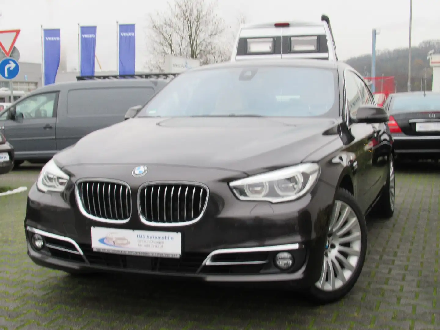 BMW 535 xDrive*Luxury*Headup*TV*Kamera* Braun - 1