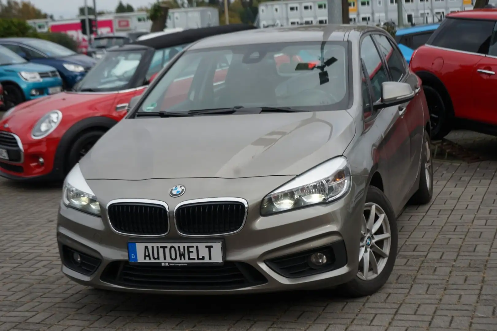BMW 220 220i Advantage Gris - 1