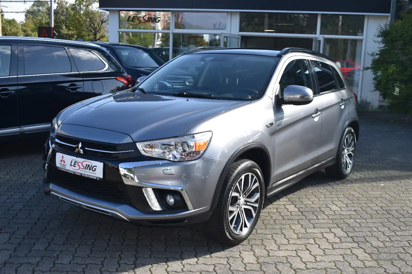 Mitsubishi ASX TOP 1.6 Leder,Panodach,Sound, Gris - 1