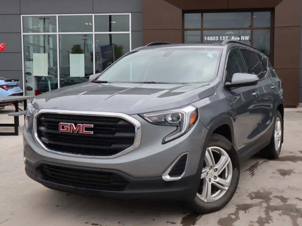GMC Terrain photo GMC Terrain