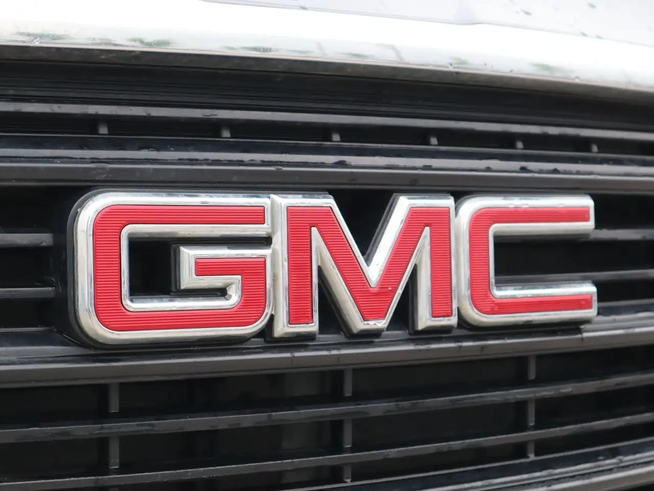 GMC Terrain photo GMC Terrain