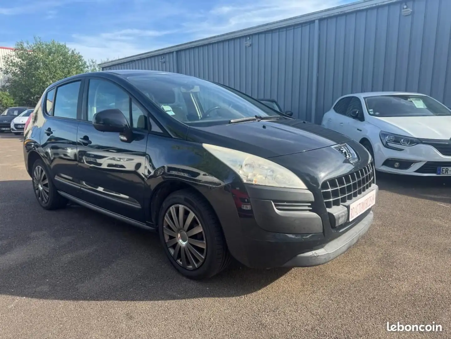 Peugeot 3008 1.6 HDI 110 CH ACTIVE Gris - 2