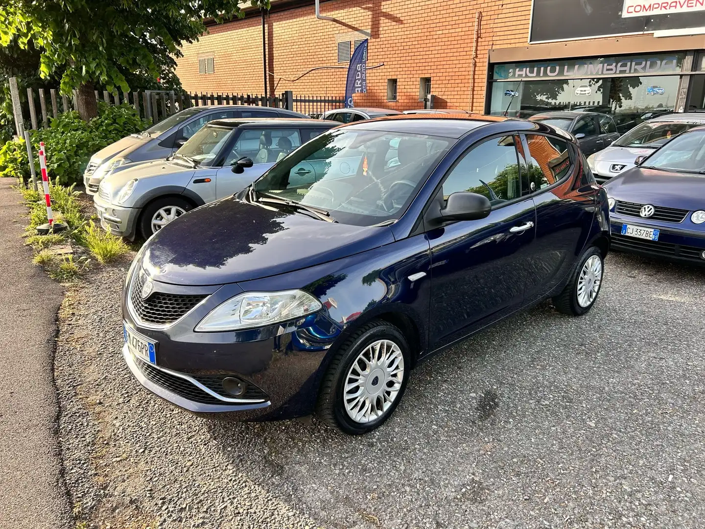 Lancia Ypsilon Ypsilon 1.2 UnYca ecochic Gpl 69cv Blu/Azzurro - 1