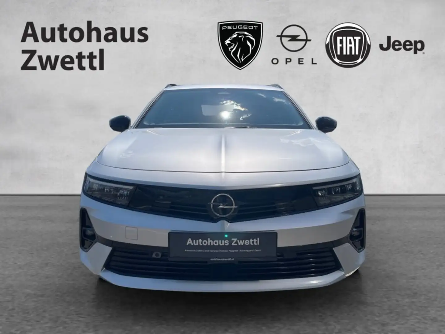 Opel Astra ST Edition Elektro 156 54 kWh Silber - 2