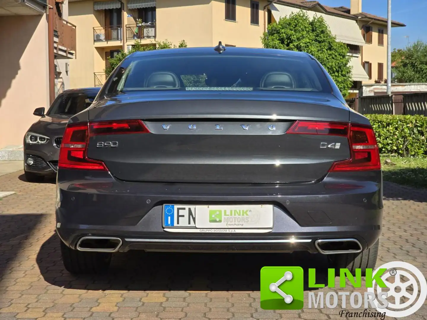 Volvo S90 D4 190 CV Geartronic Inscription R-Design Grey - 2