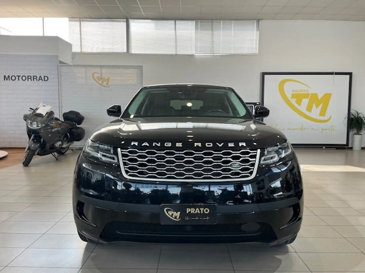 Land Rover Range Rover Velar 2.0 i4 S 240cv auto Nero - 2