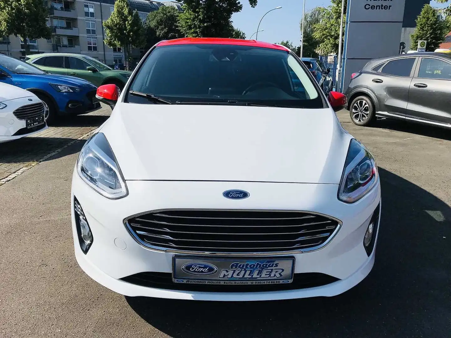 Ford Fiesta 1.0EcoB.''TITANIUM''Navi,GJR,PDC Blanco - 2