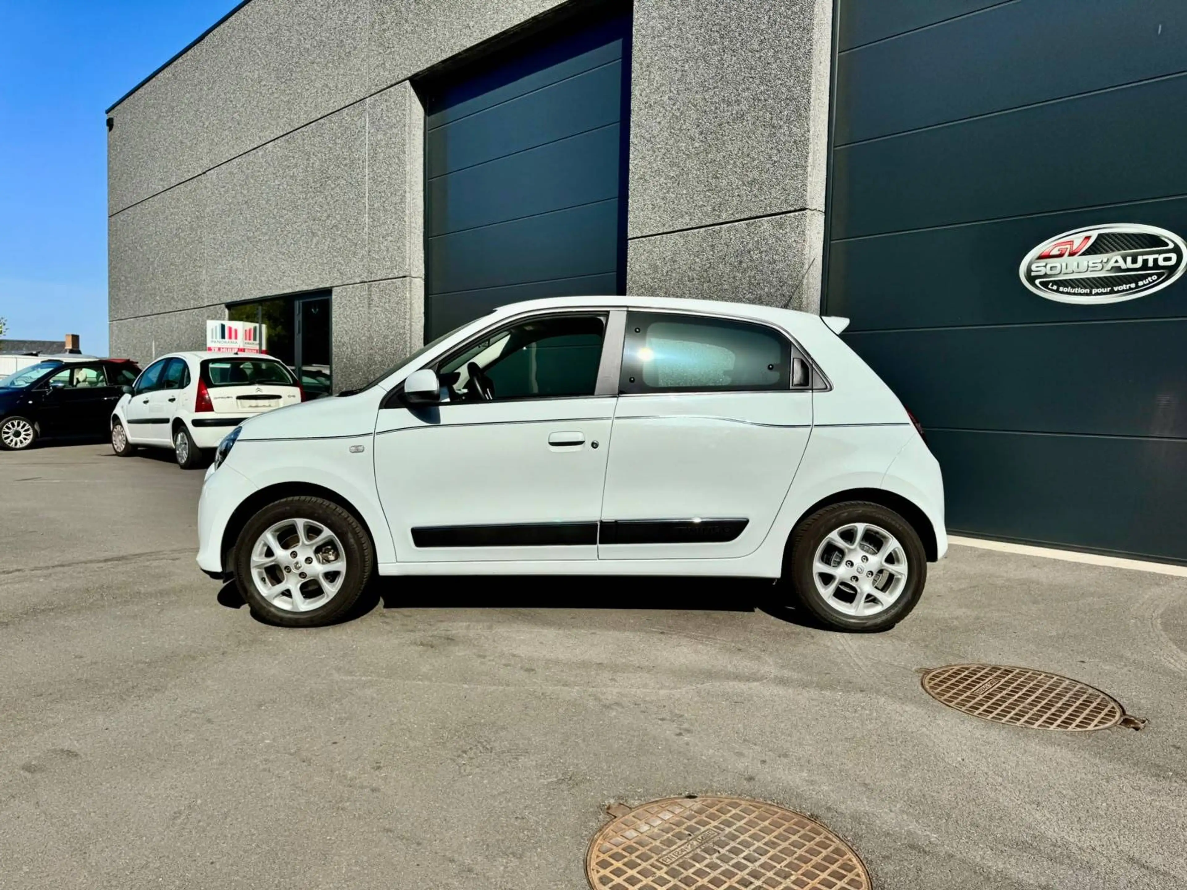 Renault Twingo Twingo 1.0i SCe Intens S&S — photo 4