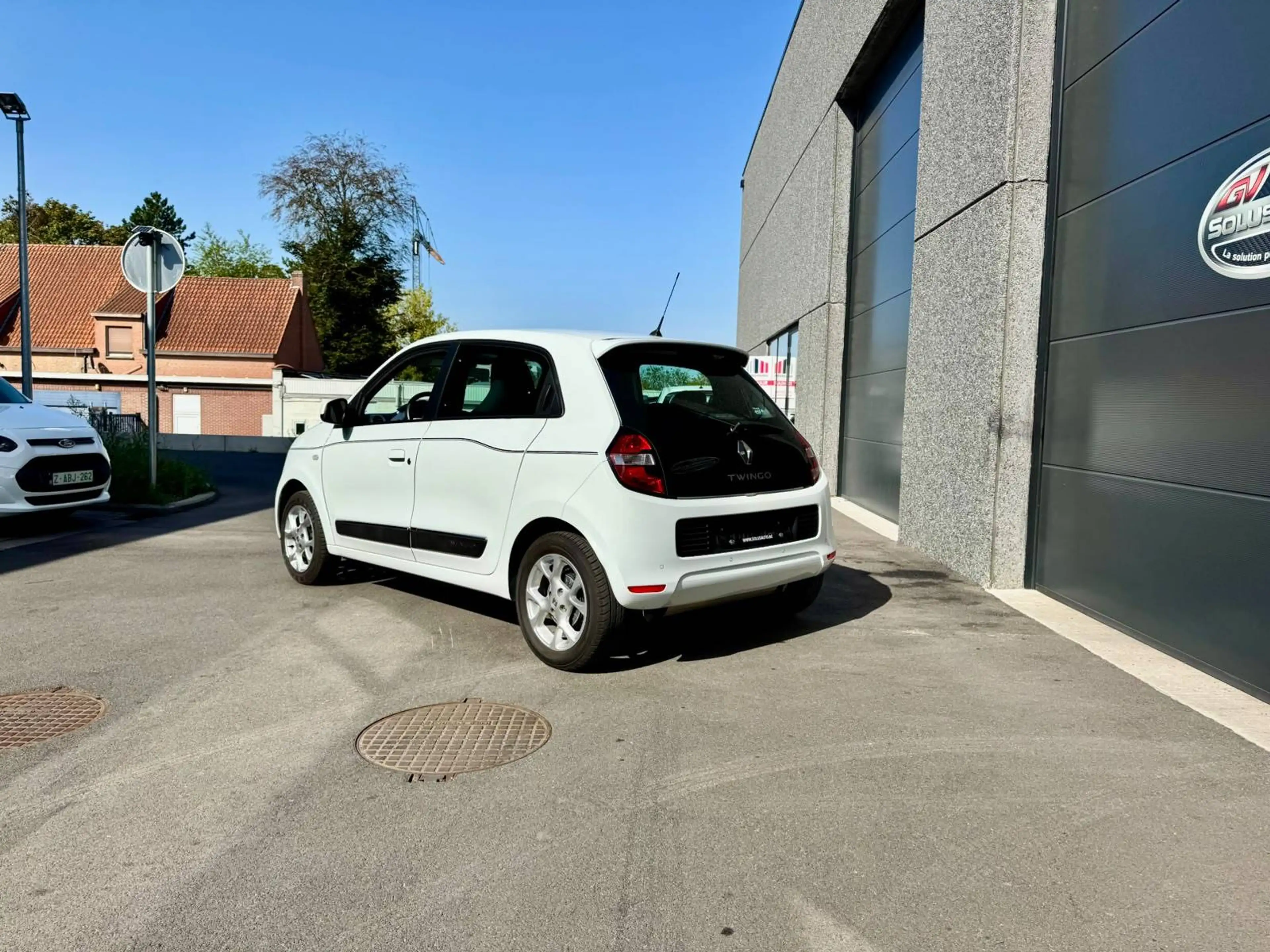 Renault Twingo Twingo 1.0i SCe Intens S&S — photo 5