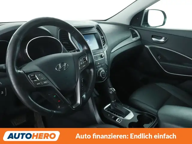 Hyundai Santa Fe view 11