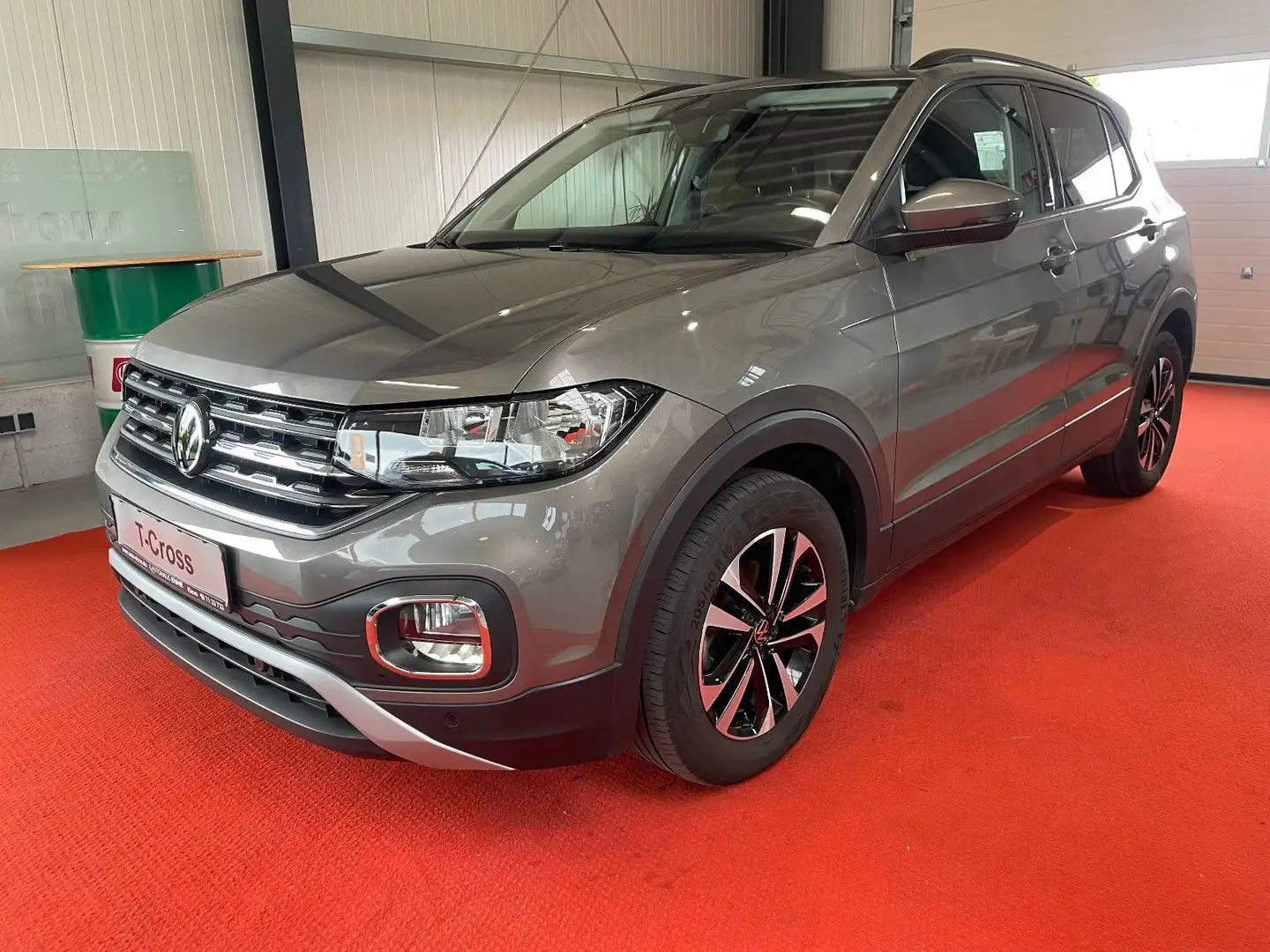 Volkswagen T-Cross United 1.0 TSI DSG *AHK*ACC*SHZ*PDC*ALU* Gris - 1