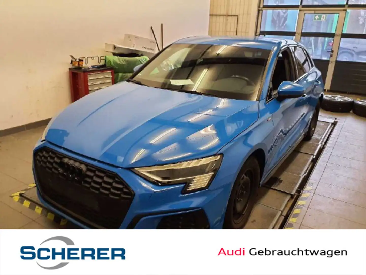 Audi A3 35 TDI S line Navi, B&O, Matrix-LED Blau - 1
