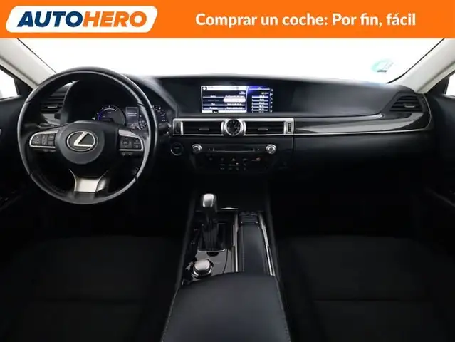 Lexus GS view 13