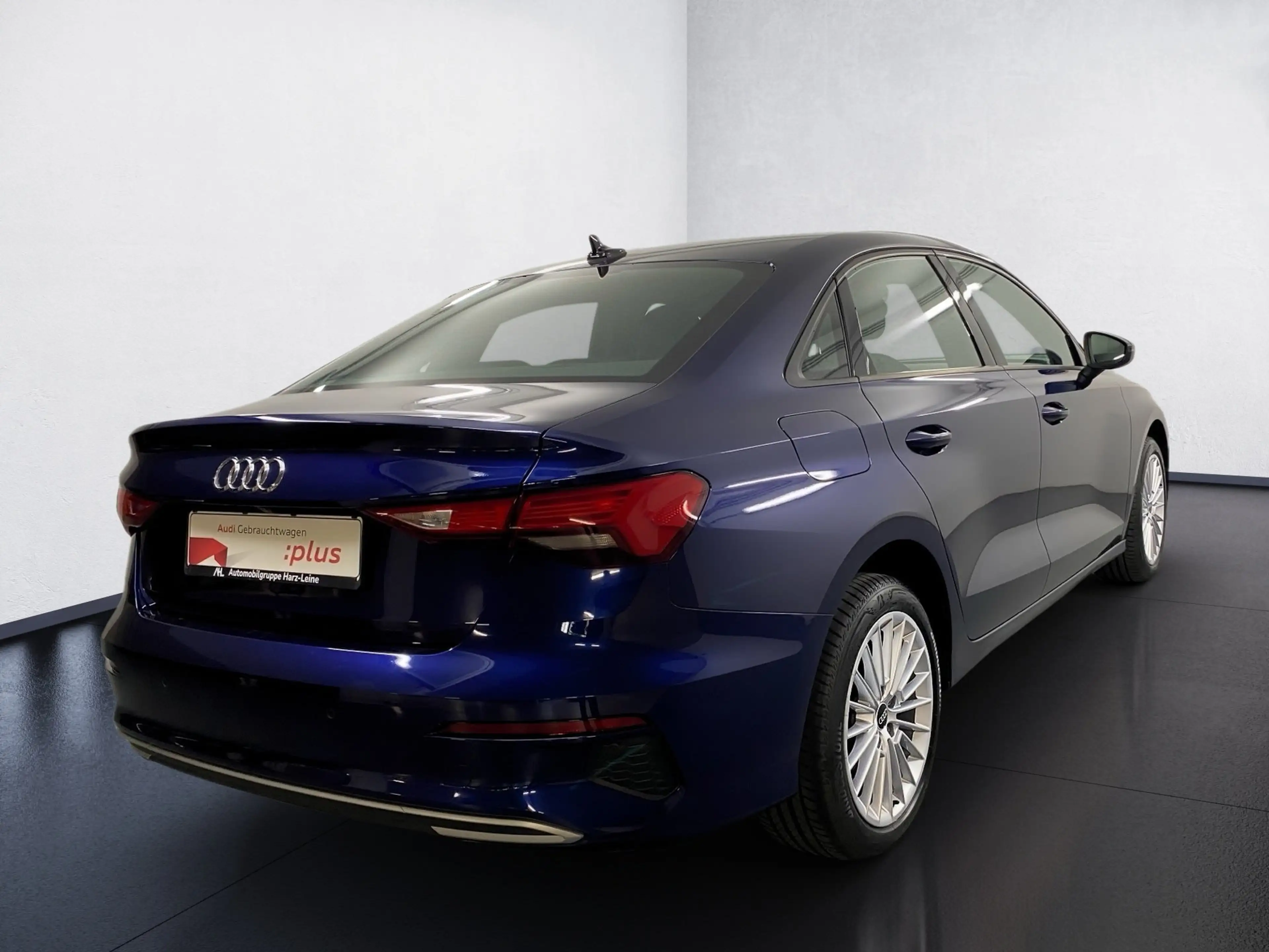 Audi A3 Limousine advanced 30 TFSI Rückfahrkamera Komforts — photo 6
