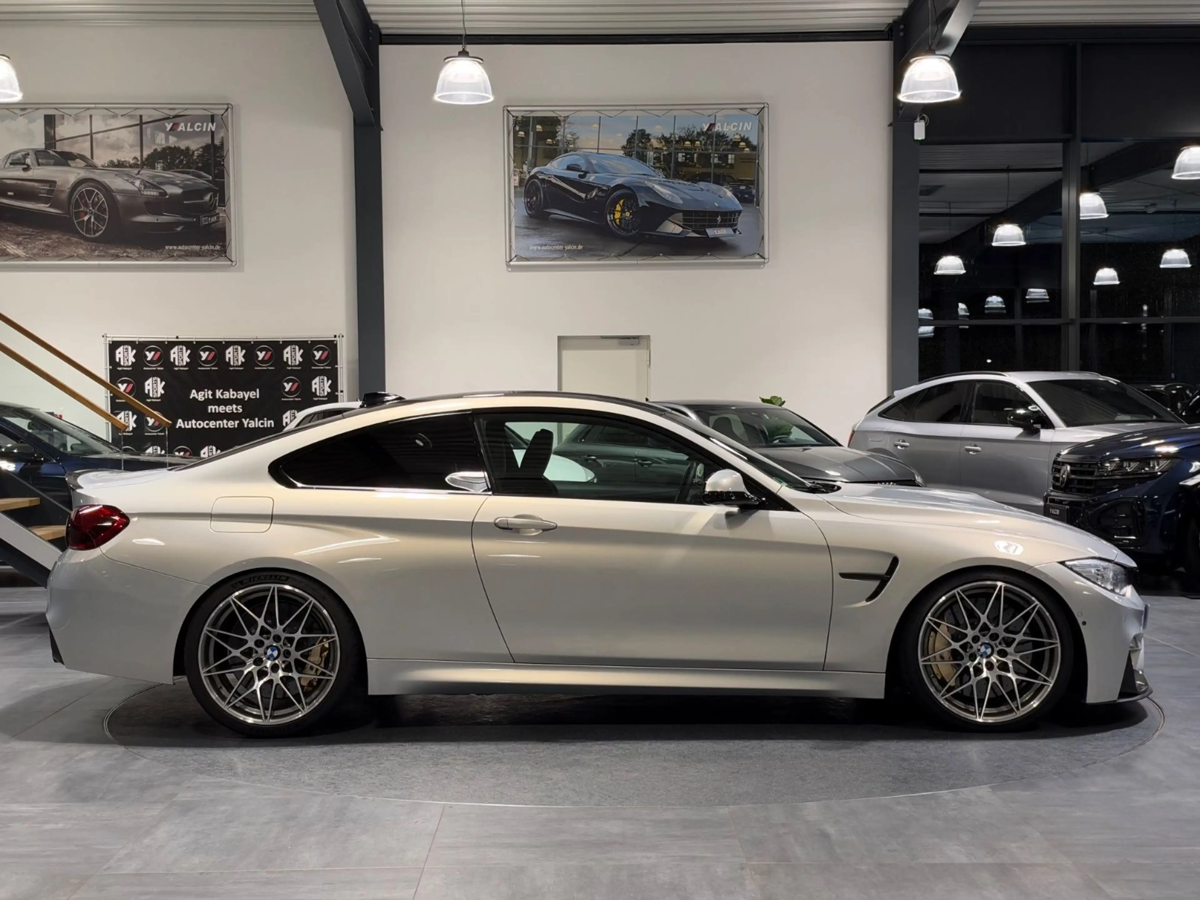 BMW M4 Coupé DKG/CARBON/DEUTSCHES FAHRZ./UNFALLFREI — photo 10