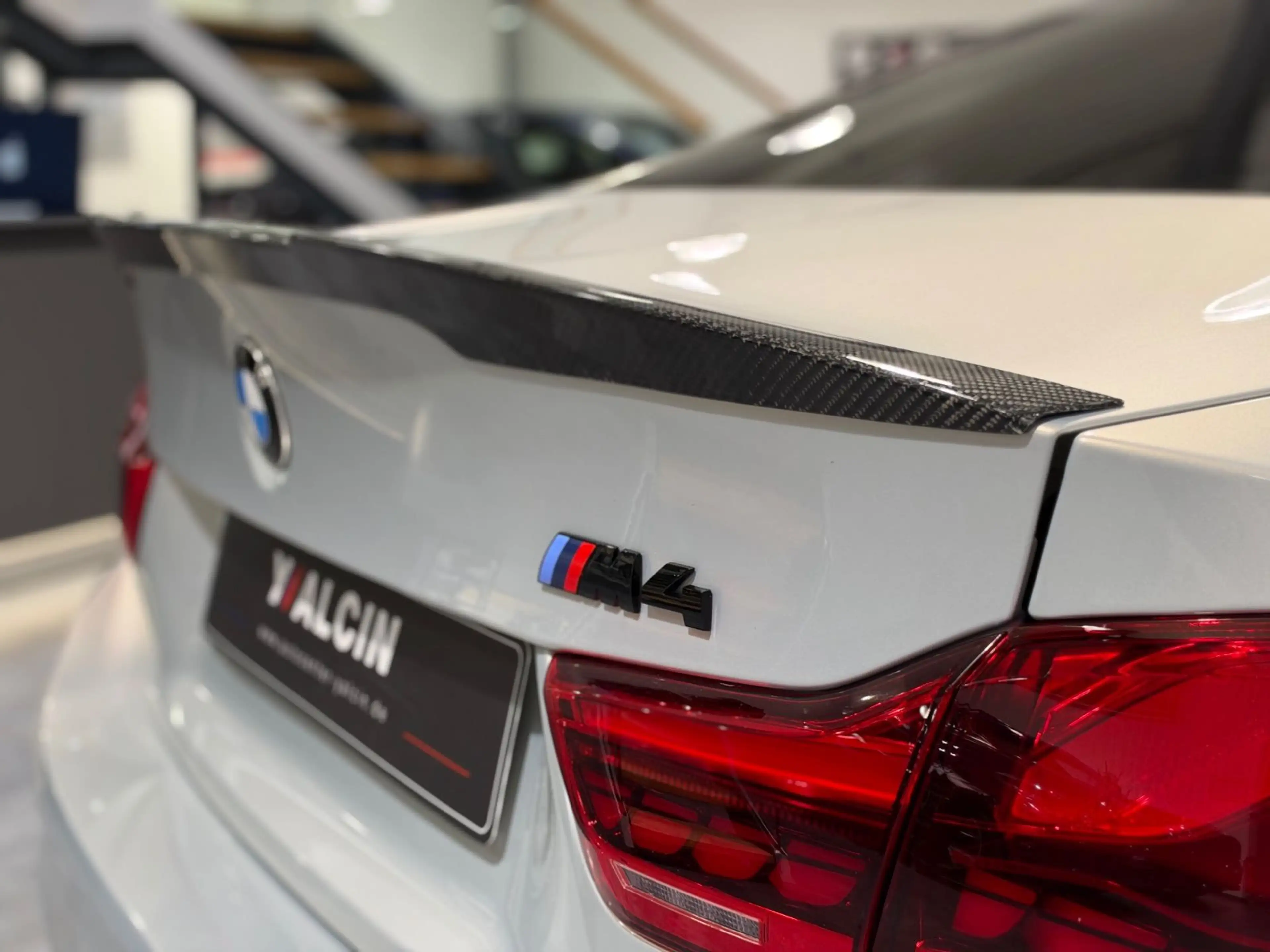 BMW M4 Coupé DKG/CARBON/DEUTSCHES FAHRZ./UNFALLFREI — photo 6