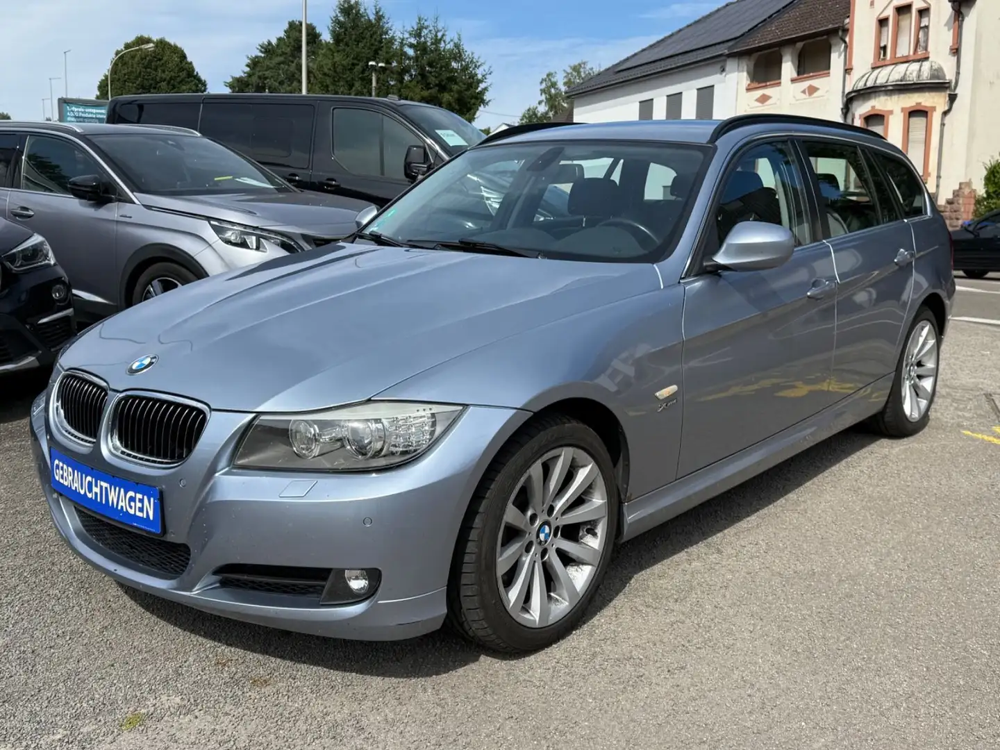BMW 330 d xDrive Leder Navi Lenkrad & Sitzheizung Bleu - 1