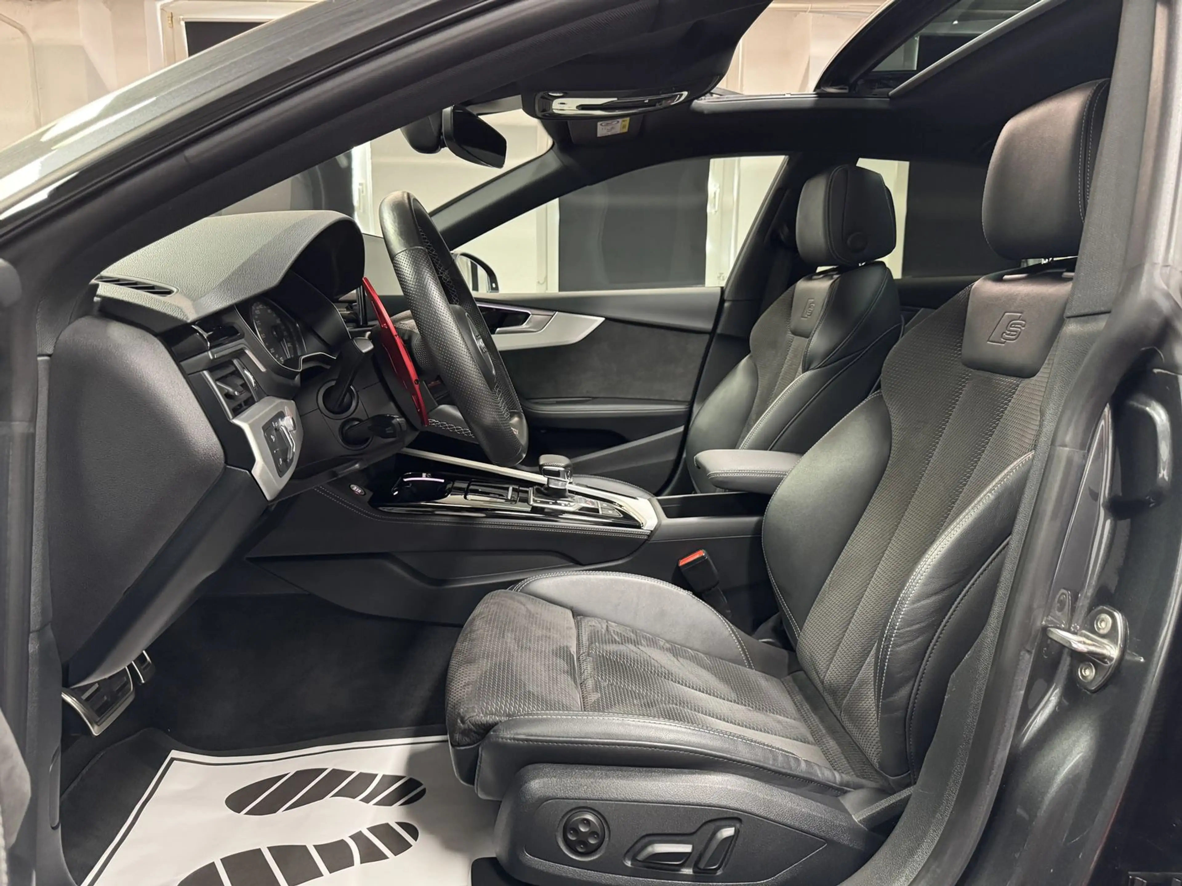 Audi S5 3.0 TDI quattro*MATRIX*HUD*PANO*STHZG* — photo 11