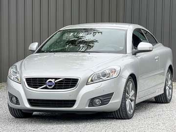 C70 Cabriolet 2.0 D3 Momentum Geartronic