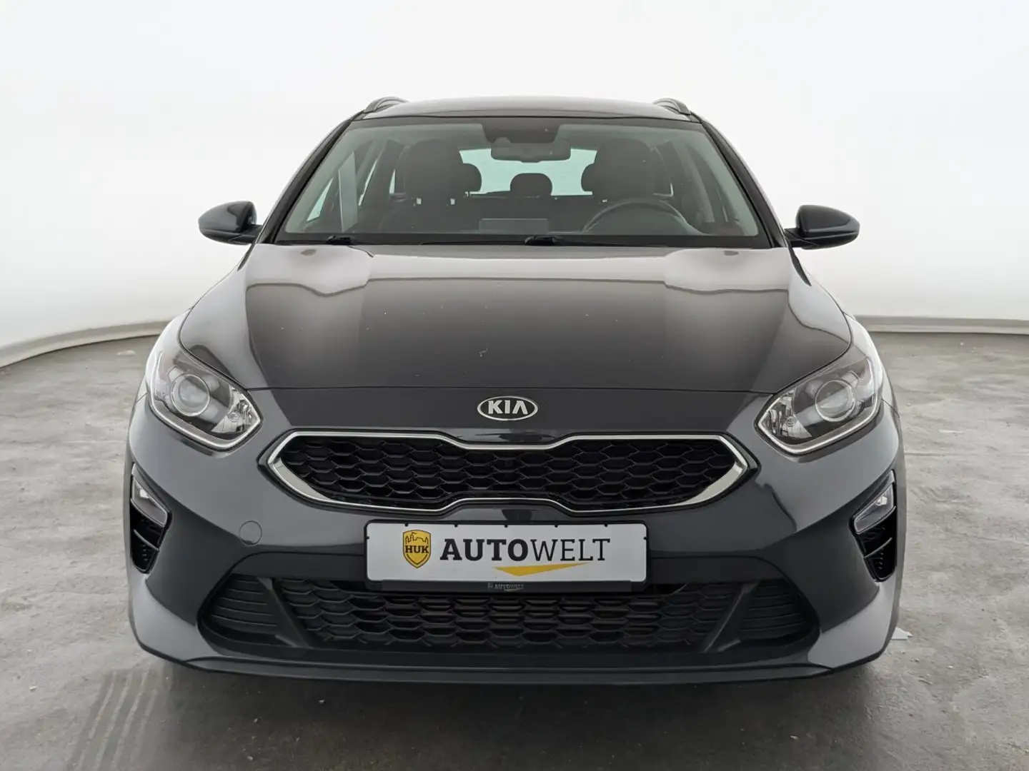 Kia Ceed / cee'd Ceed 1.4 TGDI Vision LED+NAVI+AHK+RFK+SHZ+TEMP+ BC Grey - 2