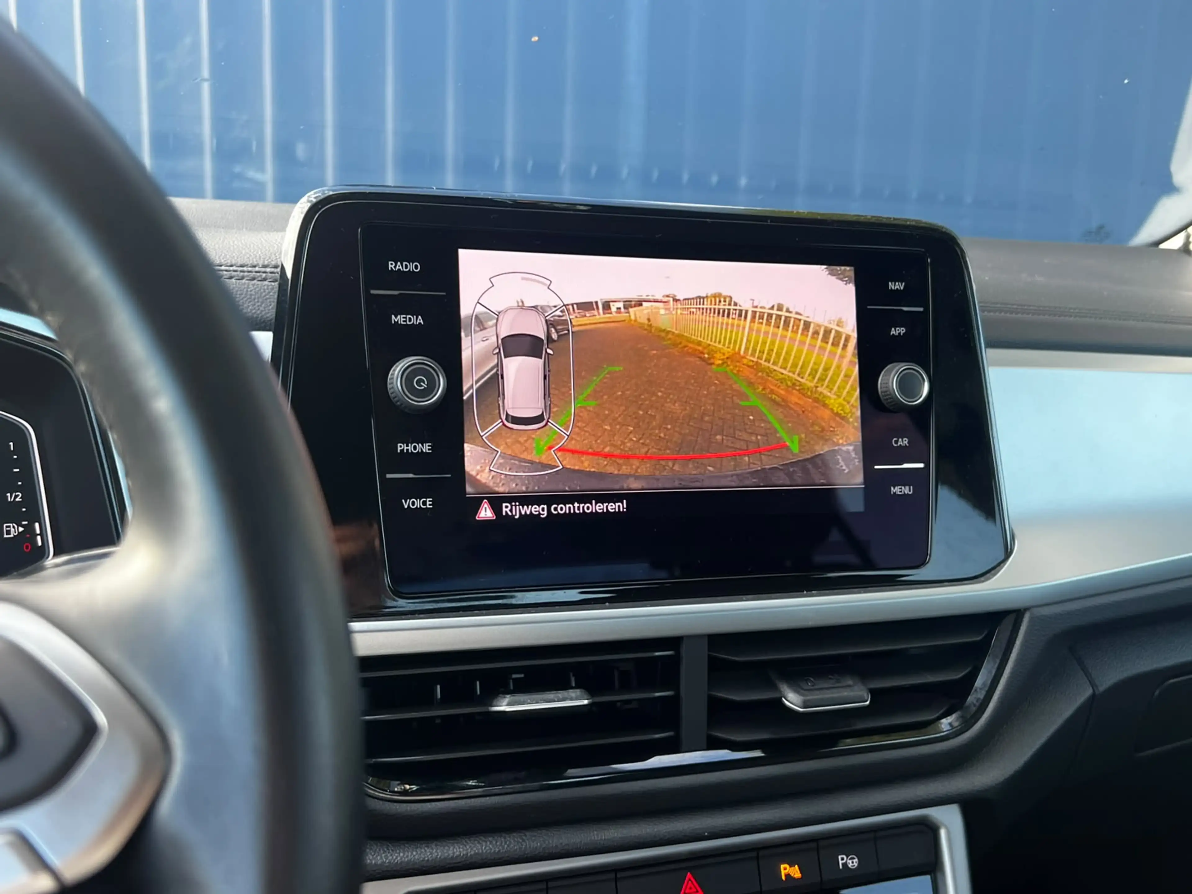 Volkswagen T-Roc 1.5 TSI Life Edition DSG / Navigatie / Camera — photo 10