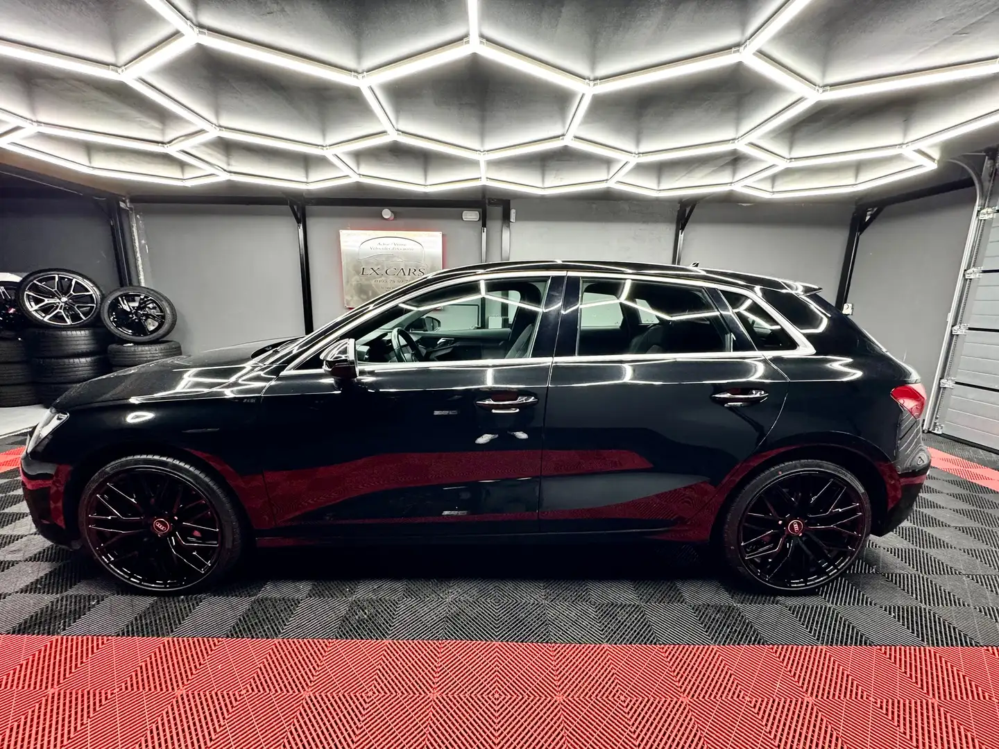 Audi A3 🔺A3*CAR-PLAY*LED*FULL BLACK *Look S line 🔺 Schwarz - 2