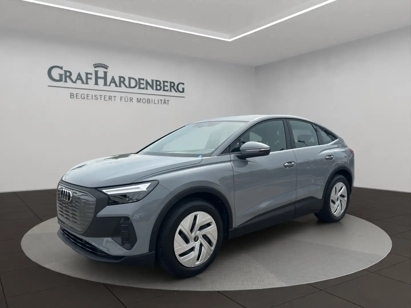 Audi e-tron 35 Grau - 1