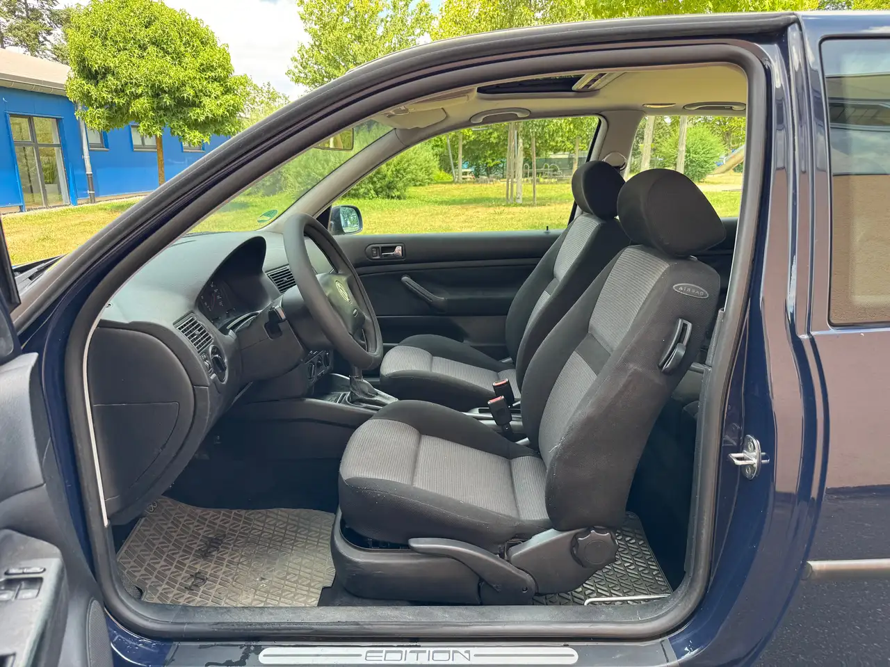 Volkswagen Golf IV 1.4 Edition *KLIMA, TÜV, SCHEIBEDACH*, foto 4