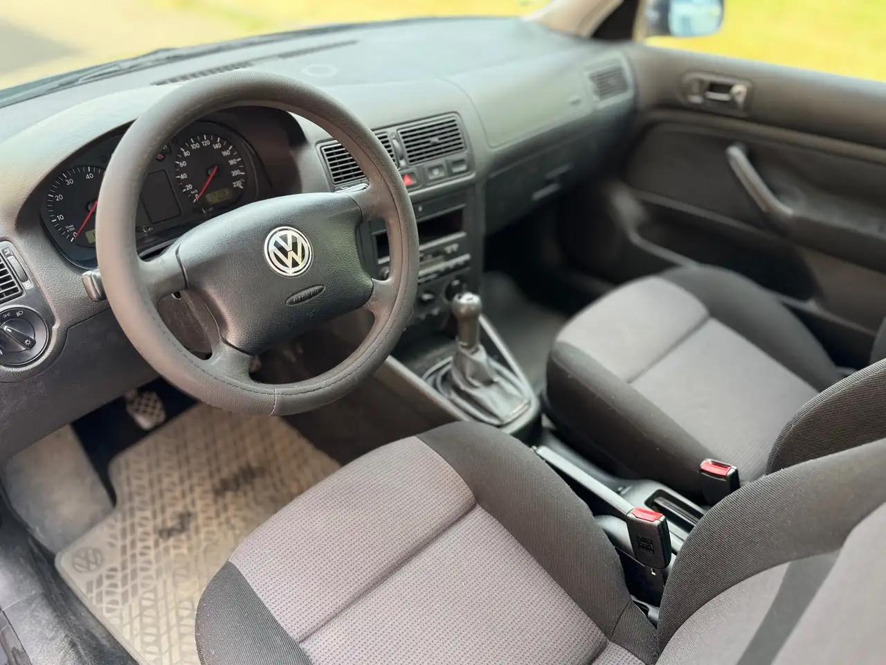 Volkswagen Golf IV 1.4 Edition *KLIMA, TÜV, SCHEIBEDACH*, foto 6