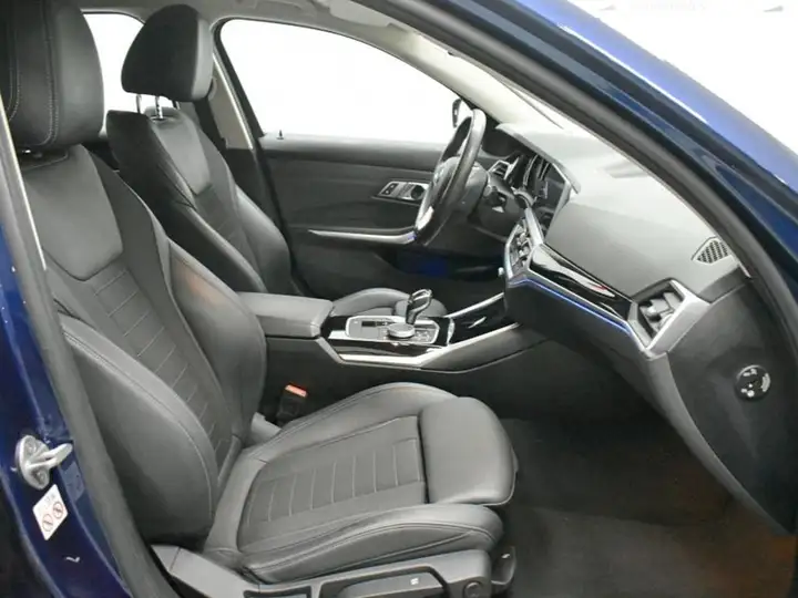 BMW Serie 3 318d (F34) 2020, foto 41