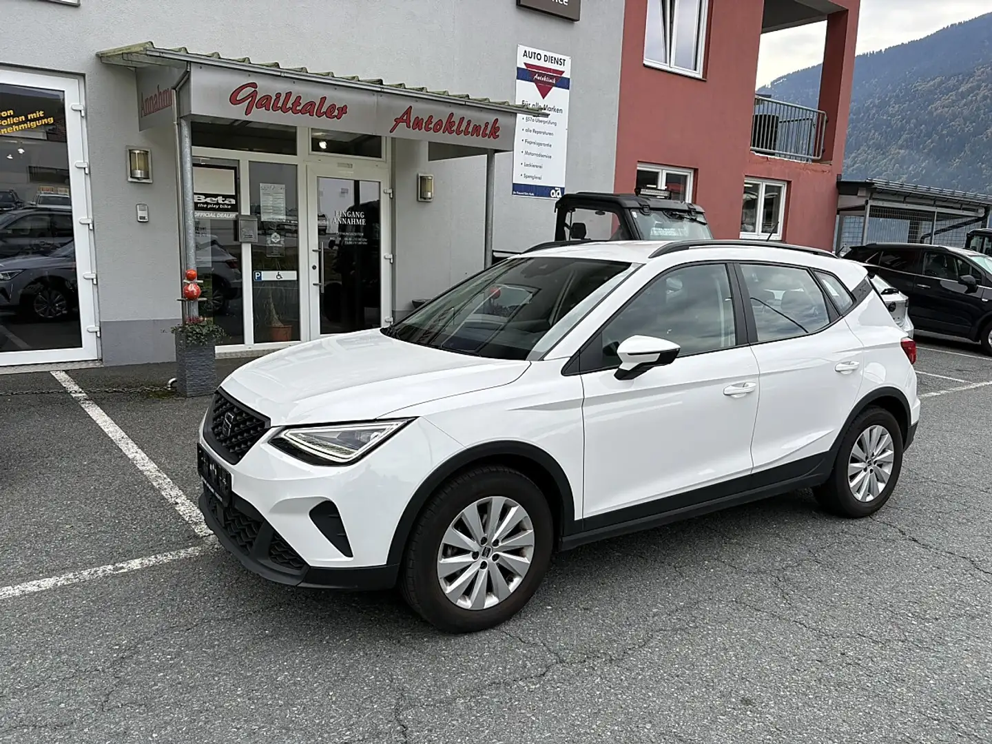 SEAT Arona 1.0 TSI Style OPF (EURO 6d) Weiß - 1