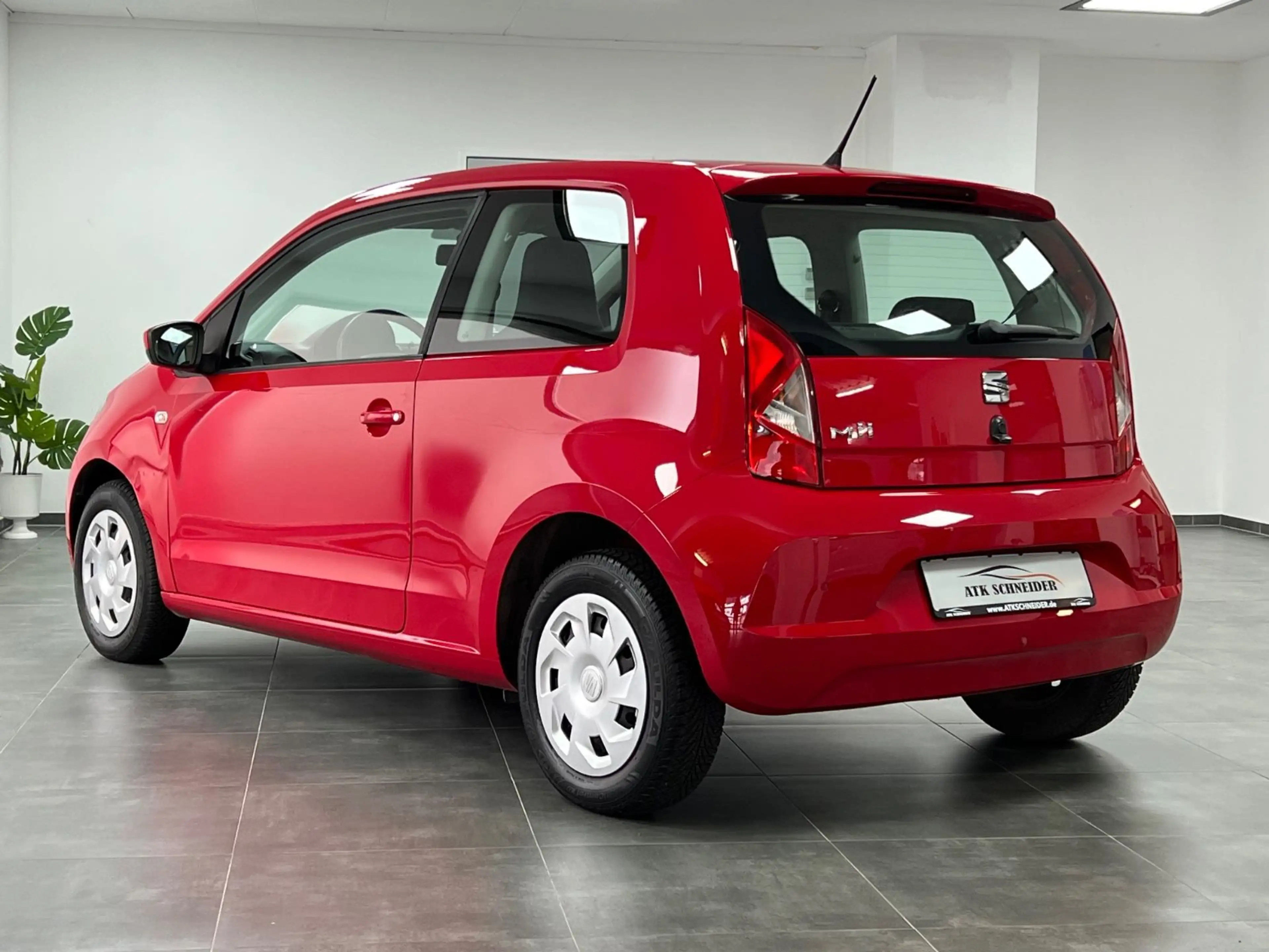 SEAT Mii Style/PDC/TEMP/KLIMA/ISOFIX/4SEASON/1.HAND — photo 3