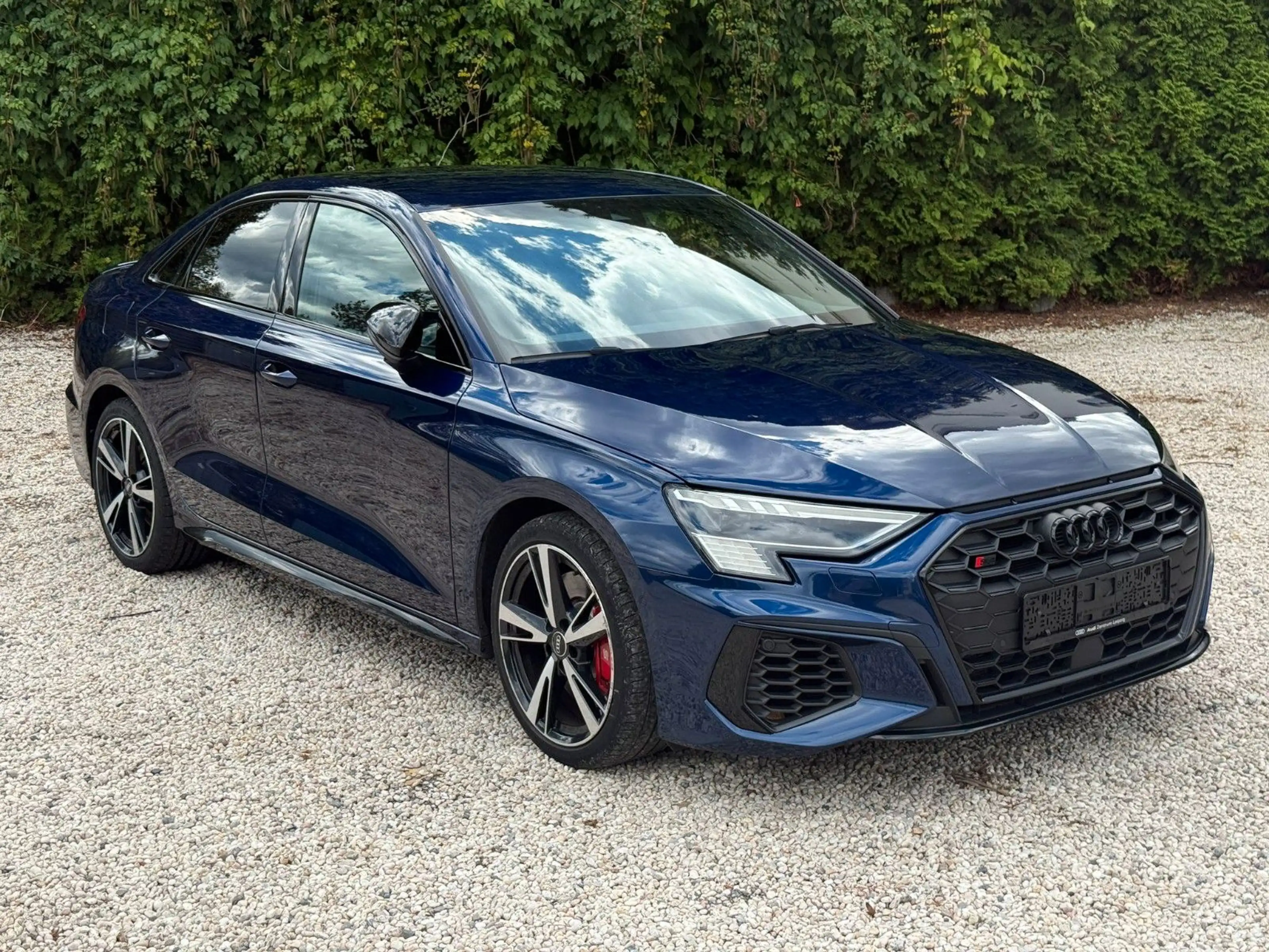 Audi S3 Lim. 2.0 TFSI quattro/Matrix-Led/8f Bereift — photo 3