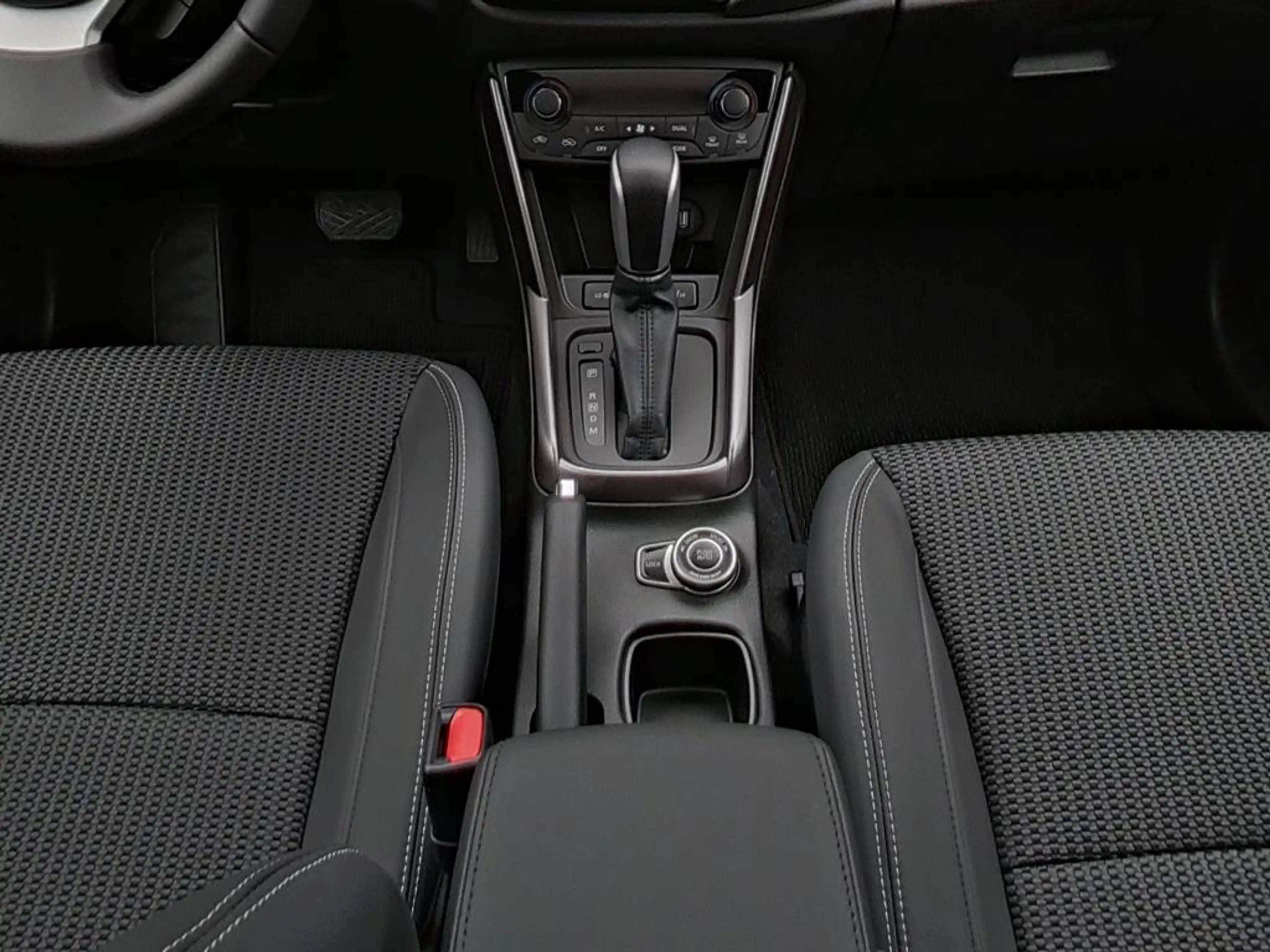 Suzuki SX4 S-Cross 1.4 COMFORT+ ALLGRIP 6AT — photo 13