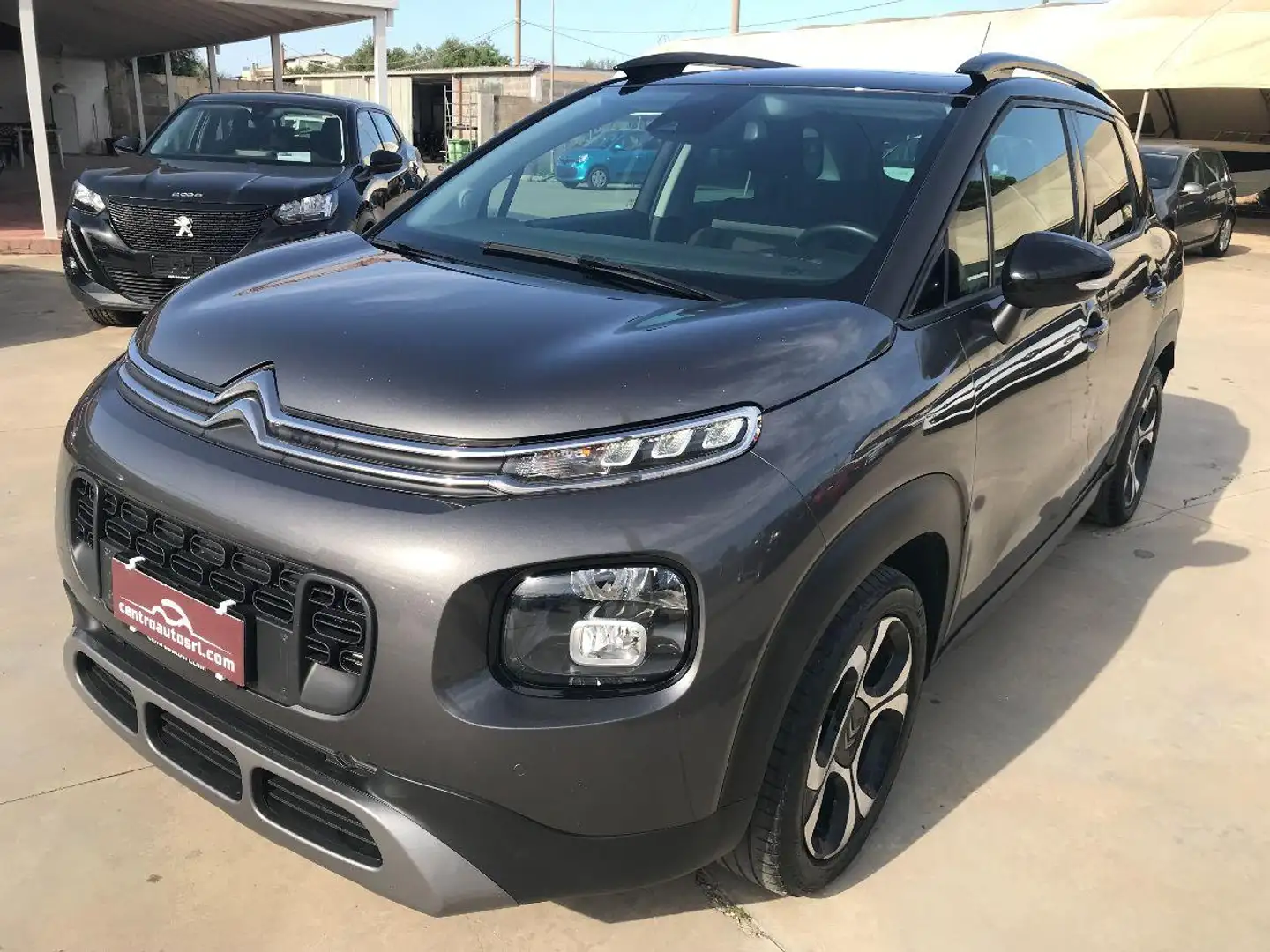 Citroen C3 Aircross BlueHDi 110 S&S Shine Pack Grigio - 1