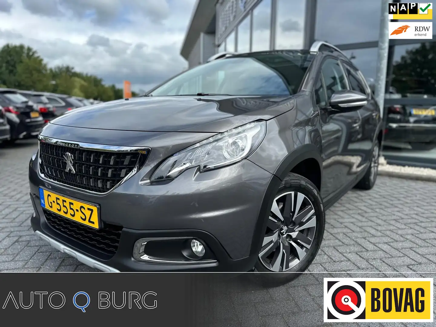 Peugeot 2008 1.2 PureTech Allure | Automaat | Panorama | PDC | Gris - 1