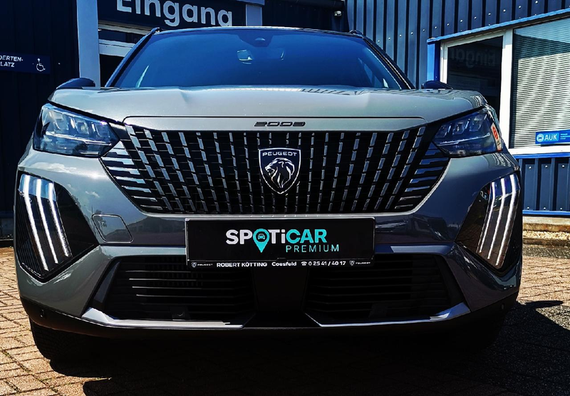 Peugeot 2008 GT, Navi, Ganzjahresreifen,Rückfahrkamera