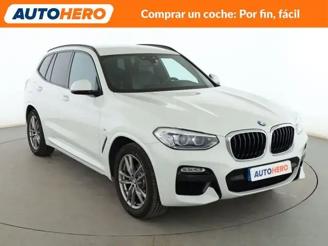 BMW X3 view 8