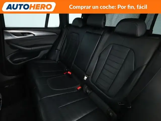 BMW X3 view 15