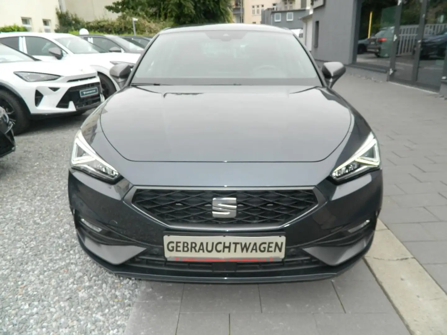 SEAT Leon FR 1.5 eTSI DSG BEATS /NAVI/VollLED/Sitzheiz/ Gris - 2
