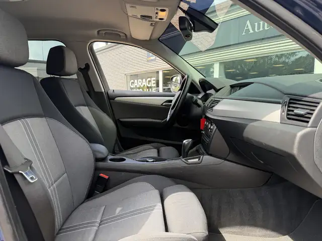 BMW X1 view 8