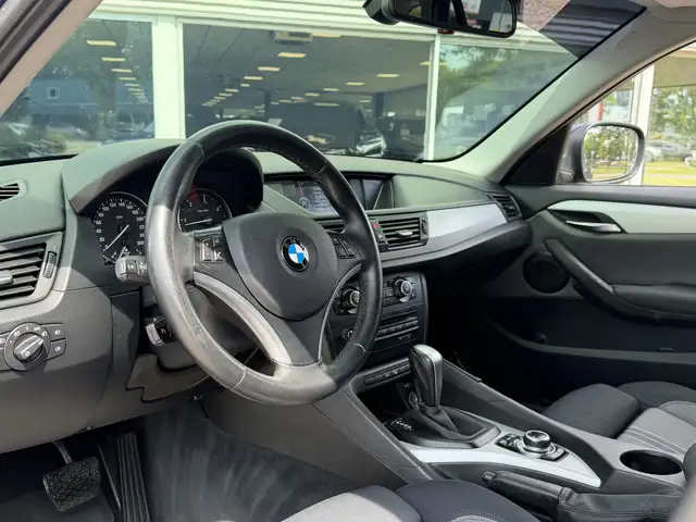 BMW X1 view 2