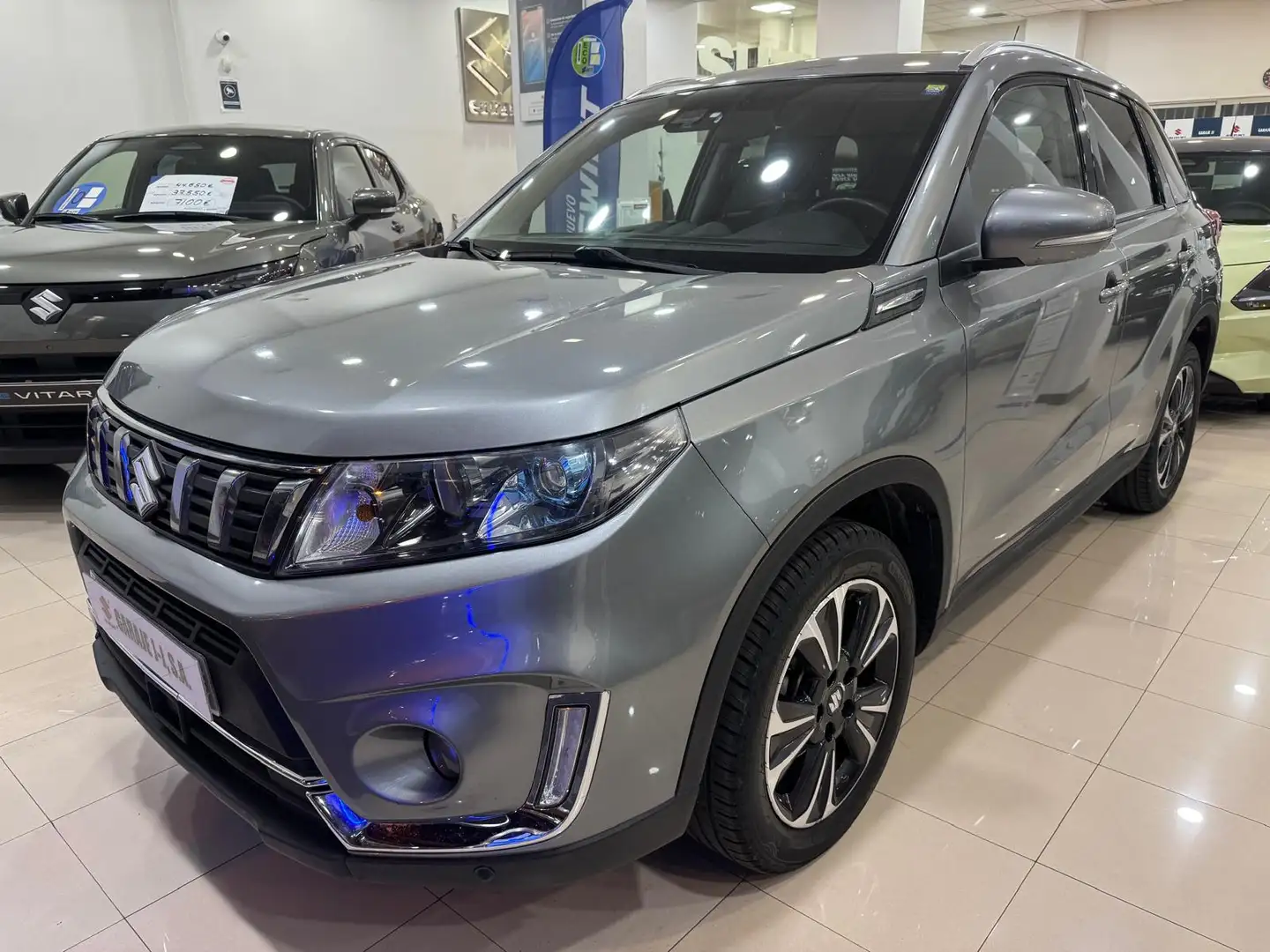 Suzuki Vitara 1.4T GLX 4WD - 1