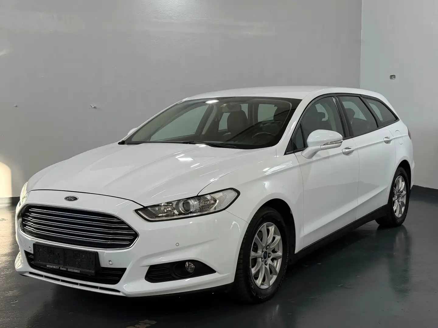 Ford Mondeo Business Edition Weiß - 1