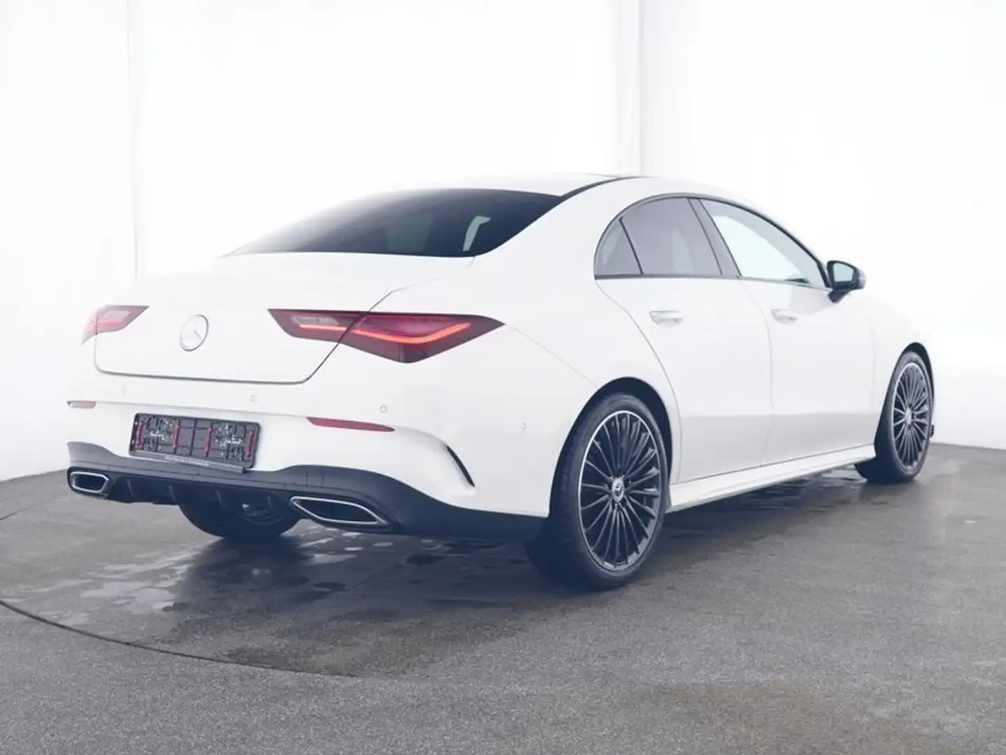 Mercedes-Benz CLA 250 4M AMG Night-Paket Panorama AHK Totw. 19 Weiß - 2
