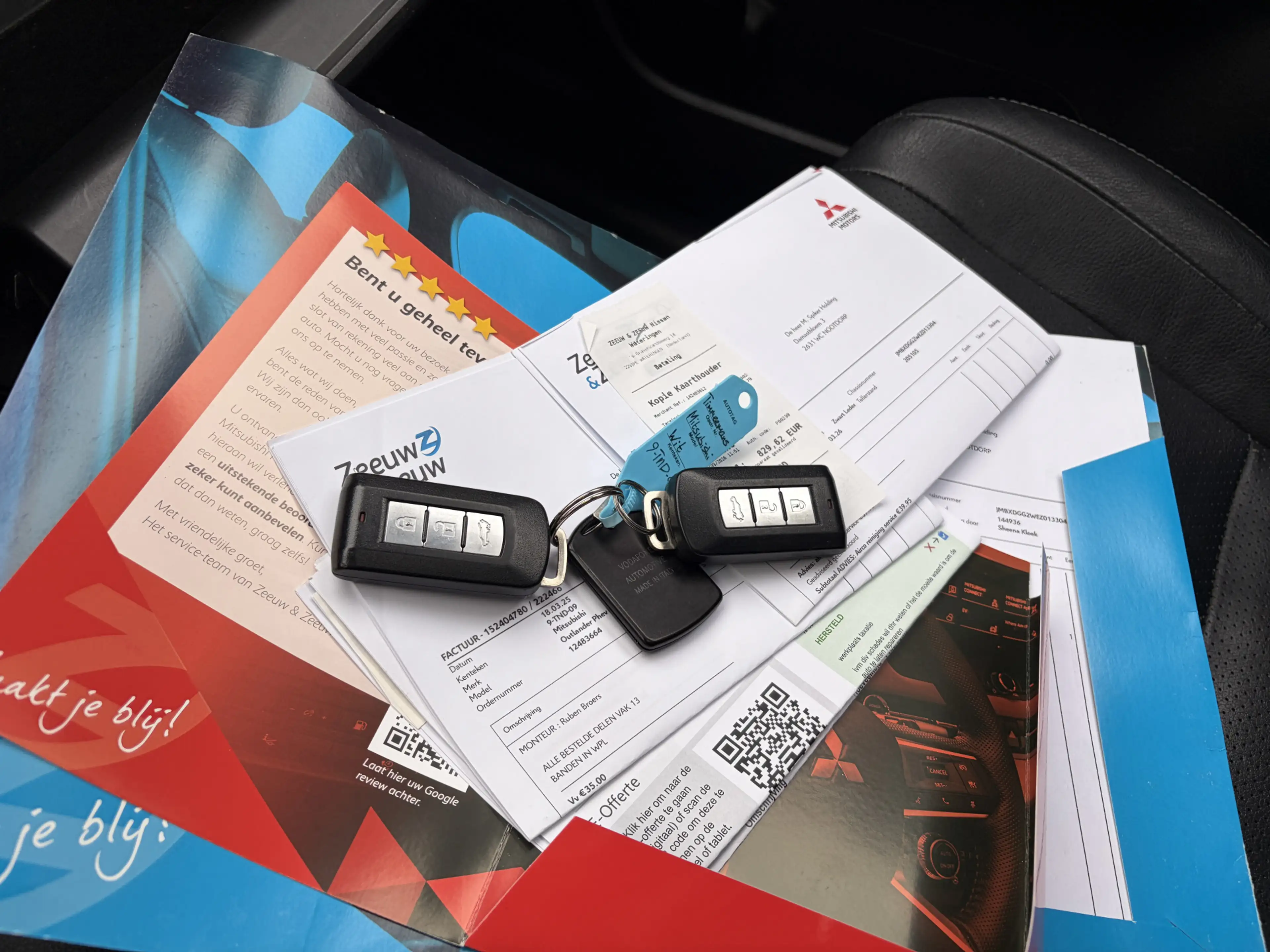 Mitsubishi Outlander 2.0 PHEV instyle / AUTOMAAT / LEER / NAVI / SCHUIF — photo 14
