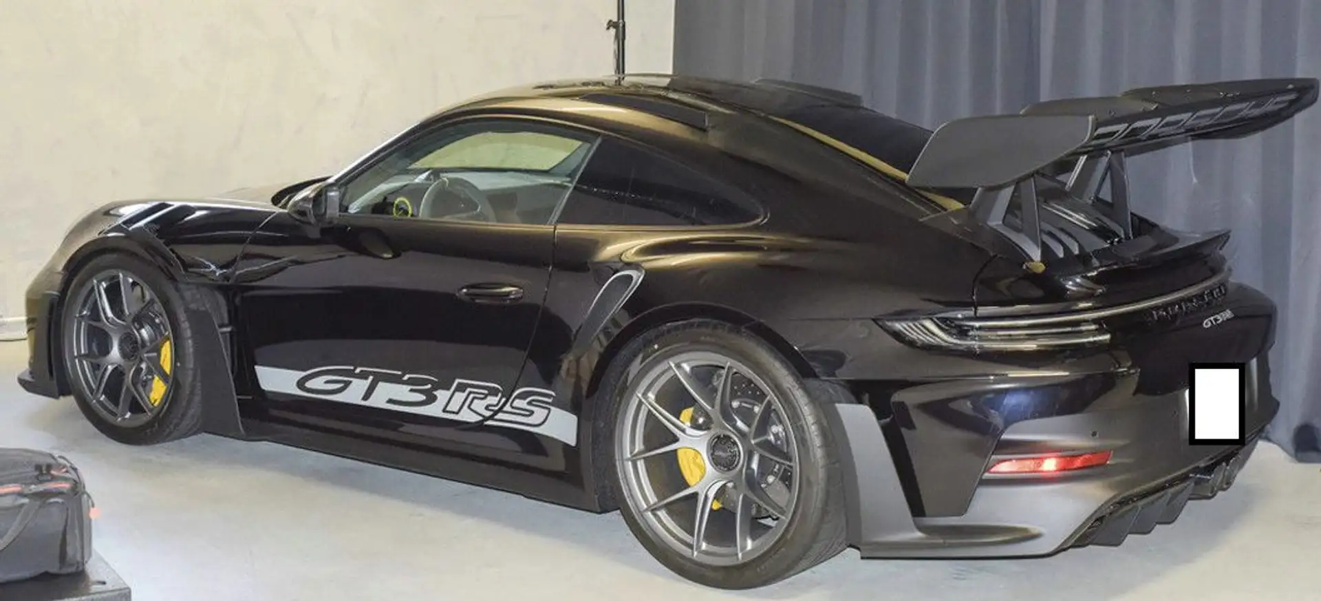 Porsche 992 GT3 RS Weissach Clubsport Keramik Lift Noir - 2