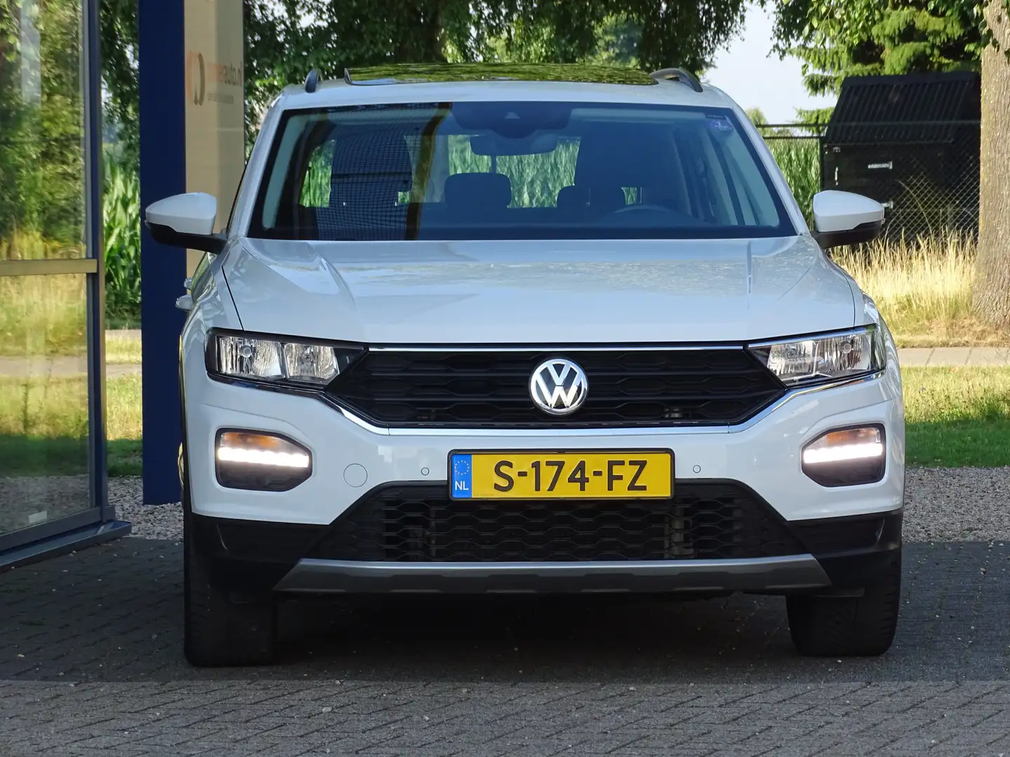 Volkswagen T-Roc 1.0 TSI Style Business Panoramadak Trekhaak Blanc - 2