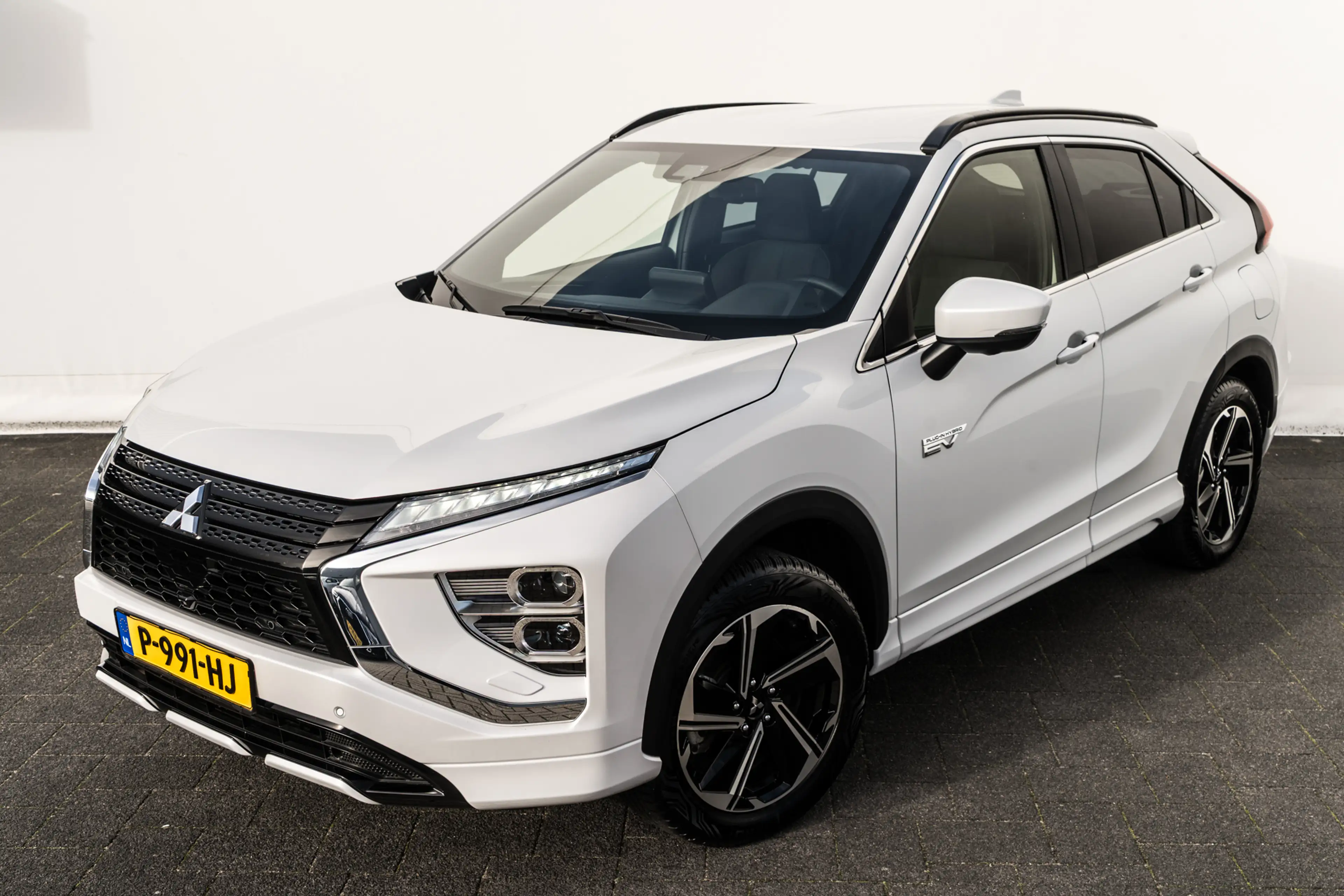 Mitsubishi Eclipse Cross 2.4 PHEV Executive | 99.6% SOH | Trekhaak | Camera — photo 16